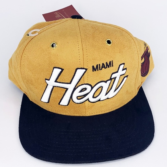 Mitchell & Ness Other - Miami Heat Cap Mitchell & Ness Snap Back